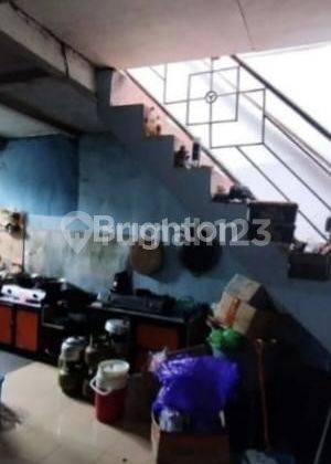 RUMAH DALAM PERUMAHAN YANG ASRI 2