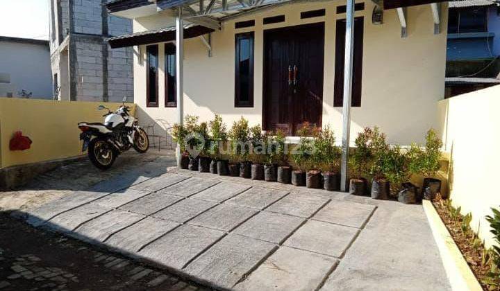 Di Jual Rumah Secondary Seperti Baru  1