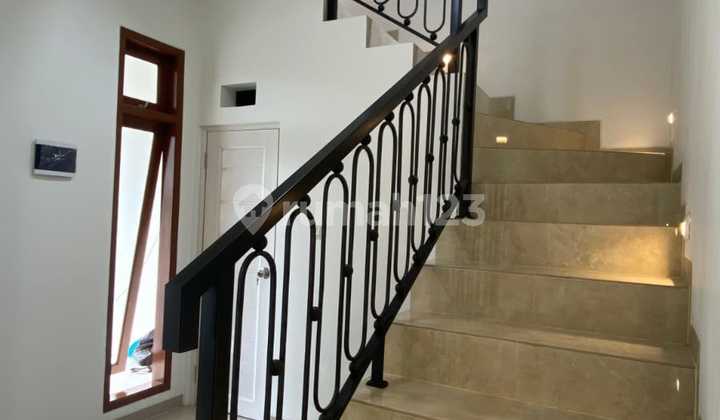 New House Ready to Occupy Near Lenteng Agung Station 2