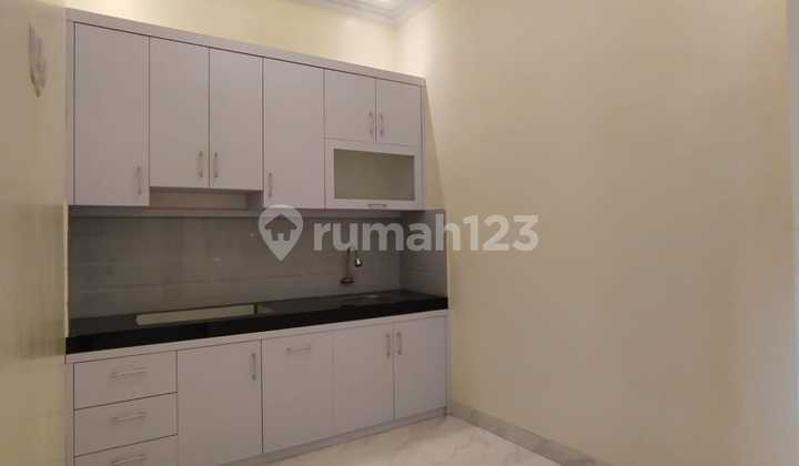 Rumah Baru Akses Dua Mobil Non Clusterr 2