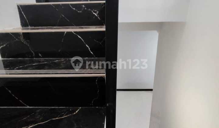 Rumah Baru 2 Lantai Di Komplek Kavling Dki Pondok Kelapa 2