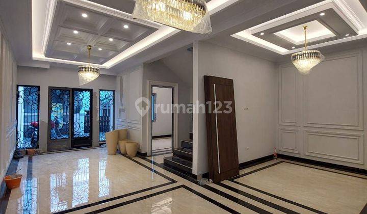 Dijual Rumah Classic Tiga Lantai Rooftop Non Custer Jagakarsa Jln Kecapi Jakarta Selatan 2