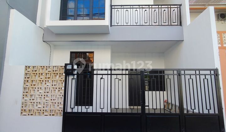 Di Jual Rumah Baru Dua Lantai Di Lubang Buaya 1