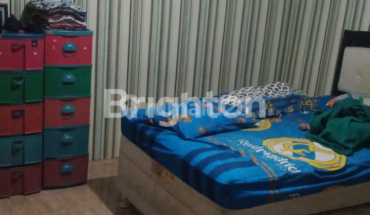 MANYAR REJO 2-STORY HOUSE, 13 METERS WIDE, SUITABLE FOR BOARDING, WIDE STREET FRONTAGE, ONLY 13 MILLION/METER STILL NEGOTIABLE. 2