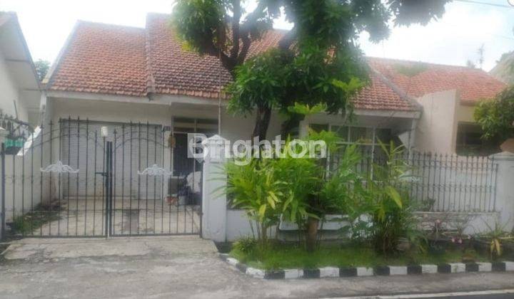 rumah rungkut butuh renovasi jual cepat lokasi strategis tengah kota selangkah ke SIER, ubaya,UPN, transmart  1