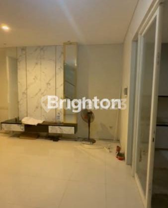 CLUSTER FAVORIT PONDOK TJANDRA RUMAH 2 LANTAI MINIMALIS SEMI FURNISH 2