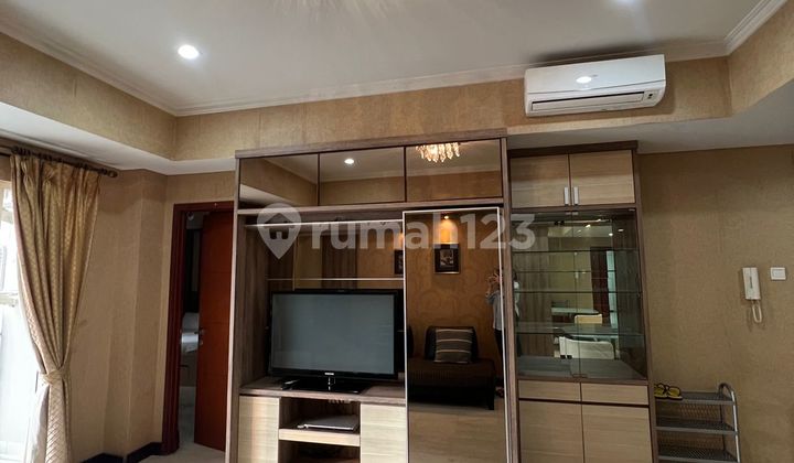 Royal Mediterania Garden Residence (Tanjung Duren) 2BR Furnished Bagus