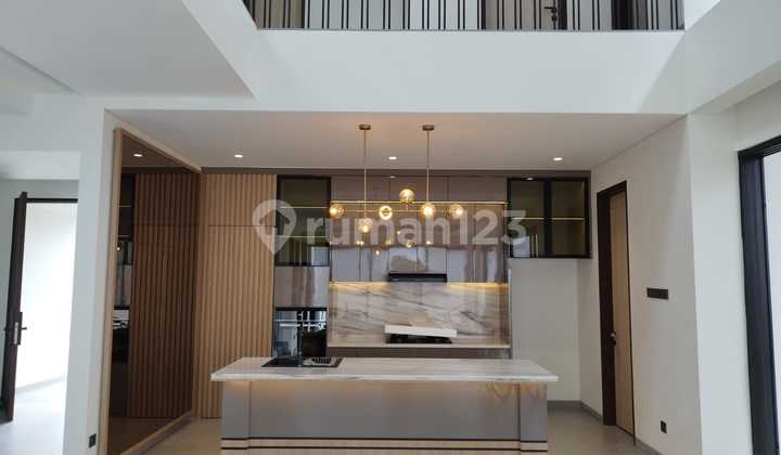 Rumah Suvarna Sutera Luas 240m2 Furnished SIap Huni Rumah Suvarna Sutera Luas 240m2 Furnished SIap Huni