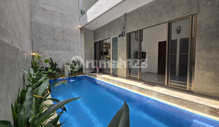 Rumah Brand New Sunrise Garden 3,5 Lantai Ada Kolam Renang 192m2 2