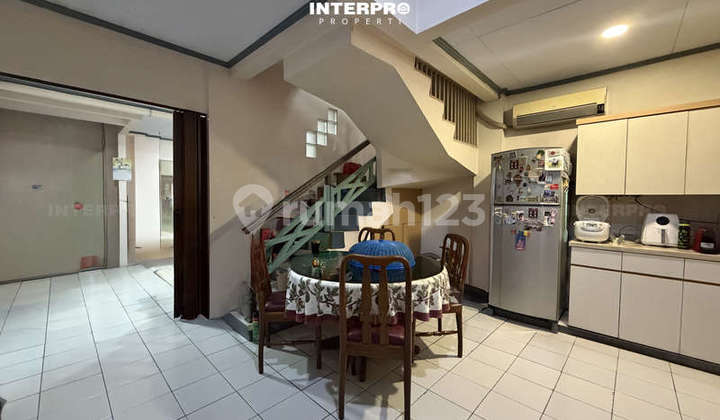 Rumah 1,5 Lantai Dijual Taman Permata Buana Hadap Utara - 144M2 2