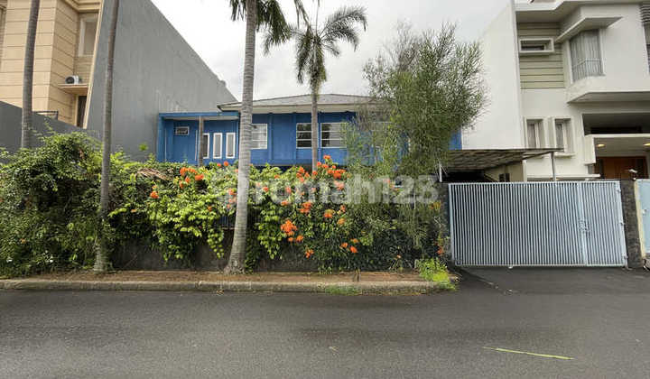 2-Story House For Sale Puri Kencana South Facing - Area 360M2 2