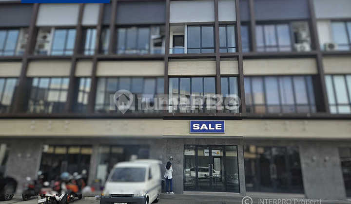 3-Storey Shop House in Northridge BSD, Strategic and Ideal for Business - 50M2