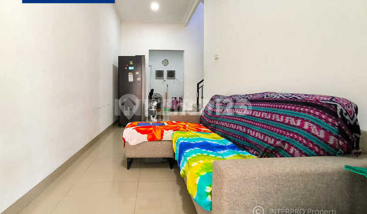 Rumah Siap Huni Dijual Taman Ratu Minimalis 3 Lantai – LT 75m2 2