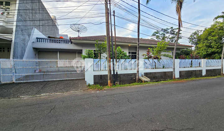 Rumah Hook Dijual Puri Indah Dalam Cluster Super Adem - LT 532m2