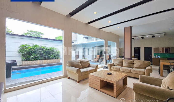 House for Sale Alam Sutera – Sutera Intan 3 Floors Luxury – 542m2