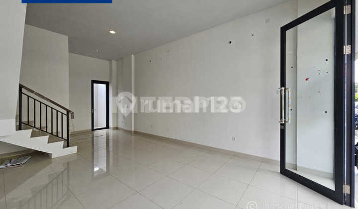 3-Storey Shop House in Northridge BSD, Strategic and Ideal for Business - 50M2
