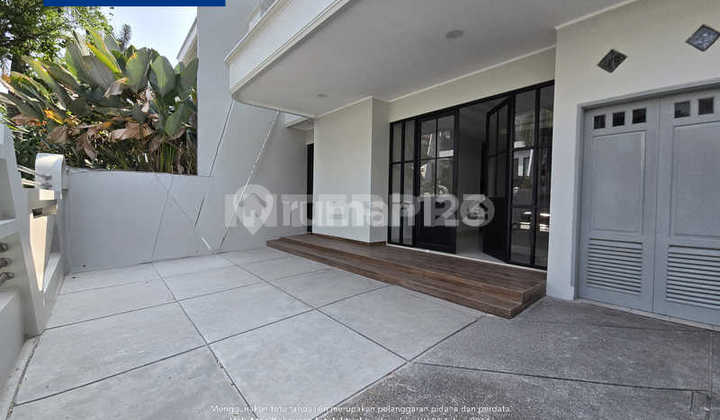 New 2-Story House for Sale Puri Kencana South Facing – Land 200m2 2