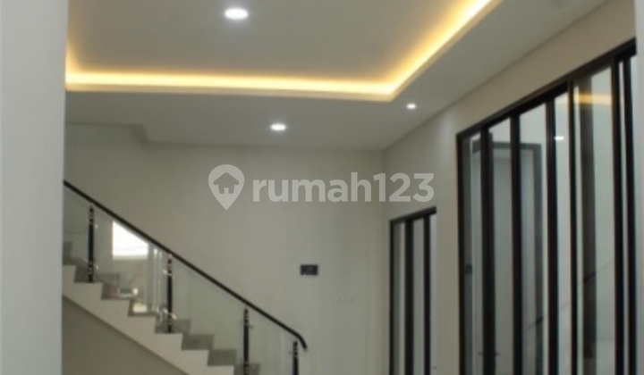For Sale New Minimalist 2-Story House Dian Istana Mocca Verbana 2