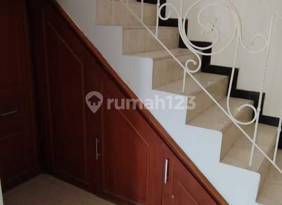 Disewa Rumah Modern Siap Huni di Purimas Sidoarjo