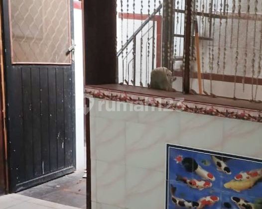 Dijual Rumah Mewah 2 Lantai di Pakis Tirtosari 2
