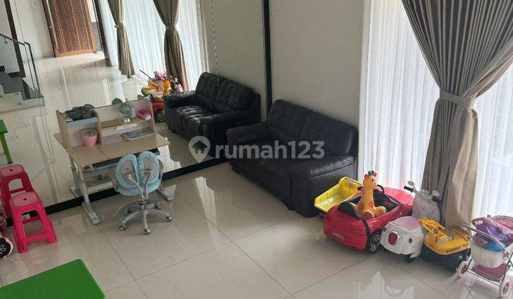 Dijual Rumah Pakuwon Indah Vbr - Surabaya Barat Model Luxury Minimalis 2