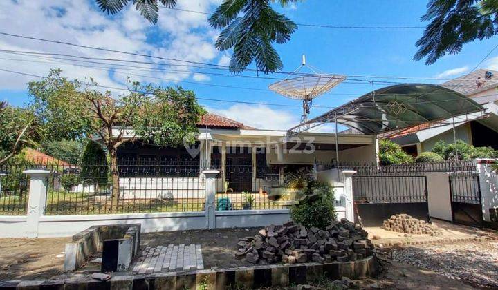 Dijual Rumah Darmo Harapan Murah Hitung Tanah - Surabaya Barat 1