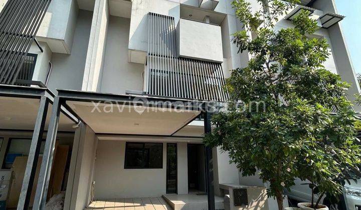 Rumah Brand New Baru Full Furnished Hadap Selatan 3 Lantai 1