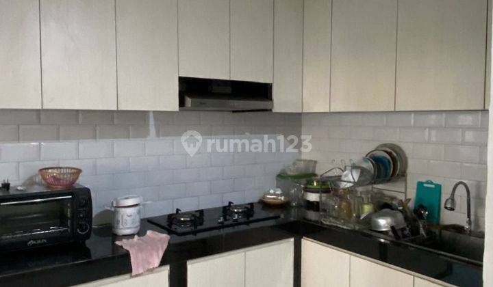 Rumah 2 Lantai Shm Sudah Renovasi Posisi Hook Rapi Siap Huni 2