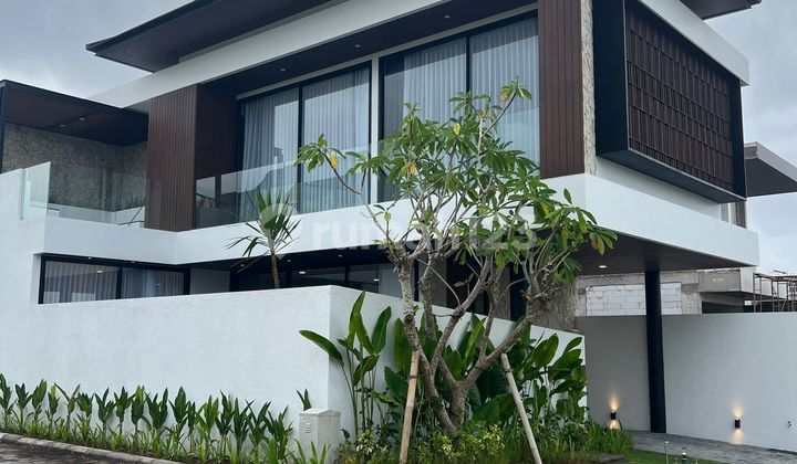 FOR RENT BRAND NEW VILLA IN COMPLEX RESIDENCE CANGGU FOR RENT BRAND NEW VILLA IN COMPLEX RESIDENCE CANGGU