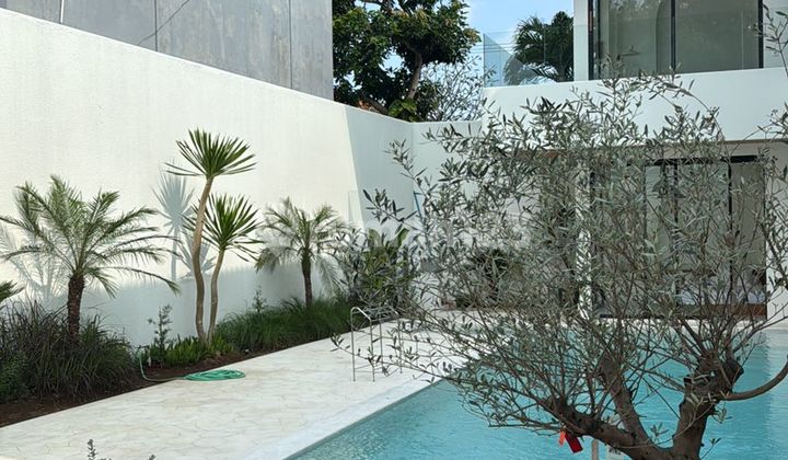 FOR SALE BRAND NEW PREMIUM VILLA JIMBARAN