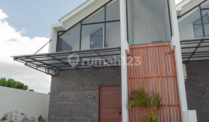 YEARLY RENT MODERN MINIMALIST VILLA IN SEMINYAK 1