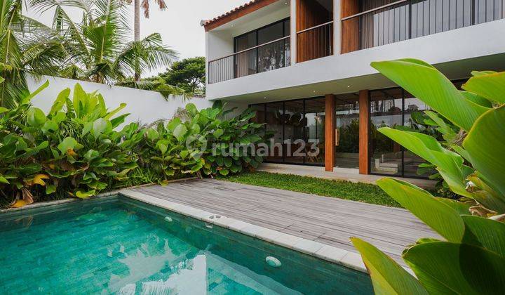 Brand New Cozy Villa in Berawa Only 3 minutes to Berawa Beach 1