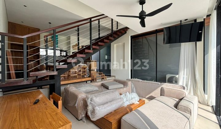 BRAND NEW VILLA WITH RICEFIELD VIEW IN BERAWA