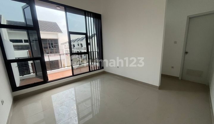 Disewakan Perumahan Aryana Karawaci 2 Lantai Siap Huni 2