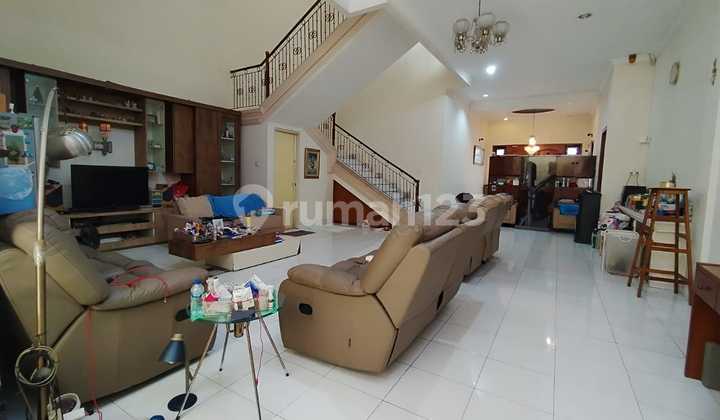 House and Boarding House for Sale in Pluit 2