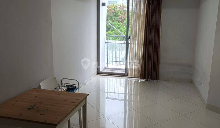 Apartemen 2 Kamar Tidur Semi Furnished Bagus 1