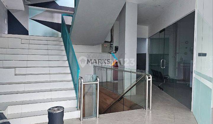 Ruang Usaha Super Strategis Poros Jalan Soekarno Hatta Malang