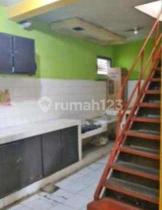 MIDTOWN HOUSE, RIVER STREET, KLOJEN, MALANG CITY 2