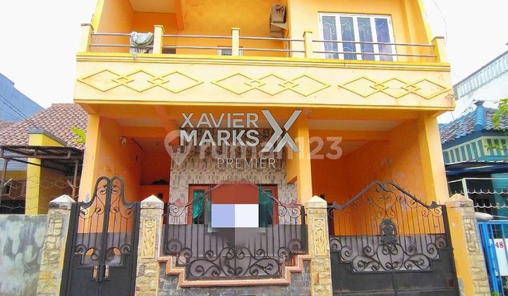 RUMAH 3 LANTAI DI PERUMAHAN SIGURA-GURA, LOWOKWARU, MALANG RUMAH 3 LANTAI DI PERUMAHAN SIGURA-GURA, LOWOKWARU, MALANG