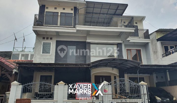 Well-Maintained and Move-In Ready Villa House in Bumiaji, Batu Malang Well-Maintained and Move-In Ready Villa House in Bumiaji, Batu Malang