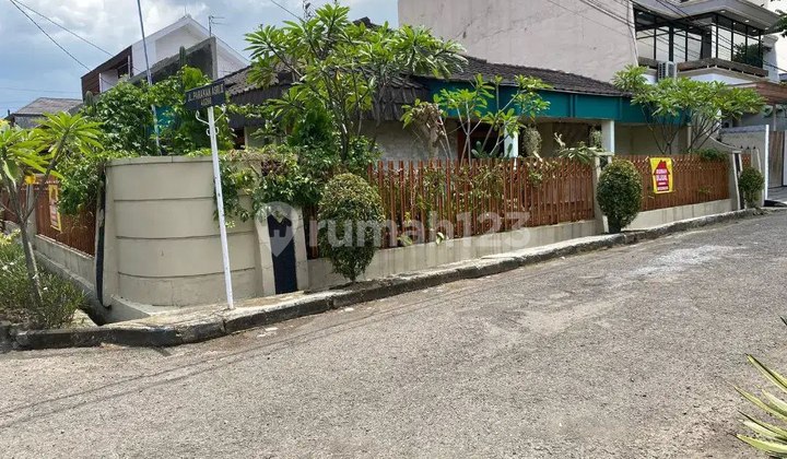 Strategic House in Parakan Asri Batununggal