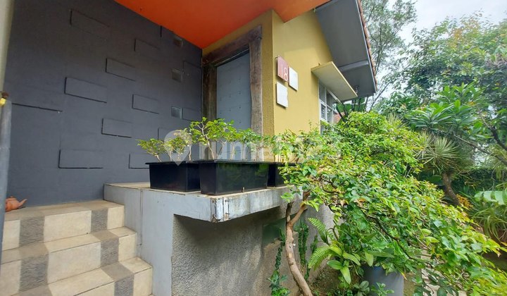 Rumah Tinggal Nyaman Strategis di Antapani Kota Bandung 2