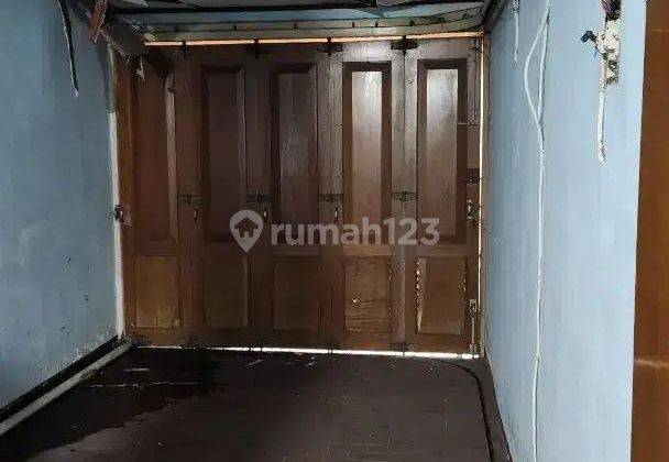 Dijual Cepat Rumah Hitung Tanah di Tengah Kota Bandung 2