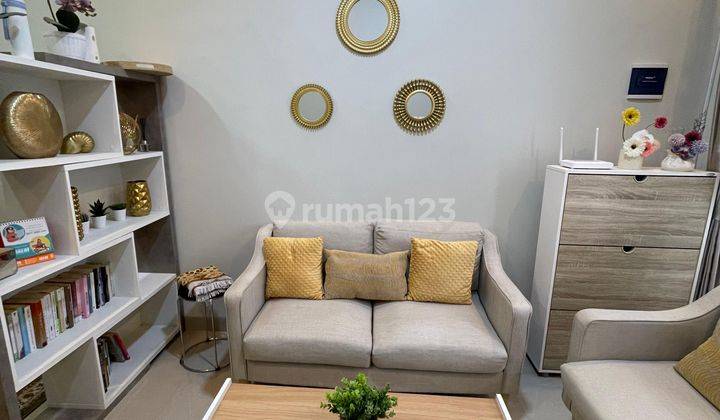 Rumah 2 Lantai Furnished Sertifikat Hak Milik 2