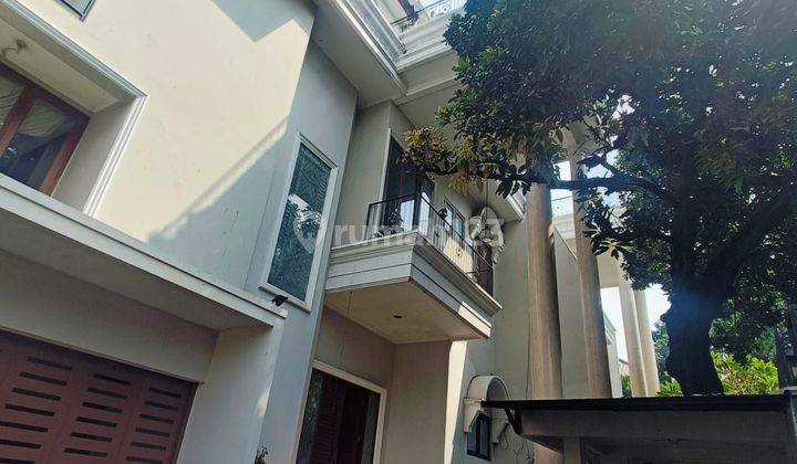 Rumah Sewa Mewah 3 Lantai Di Kemang - Bisa Untuk Kantor 1