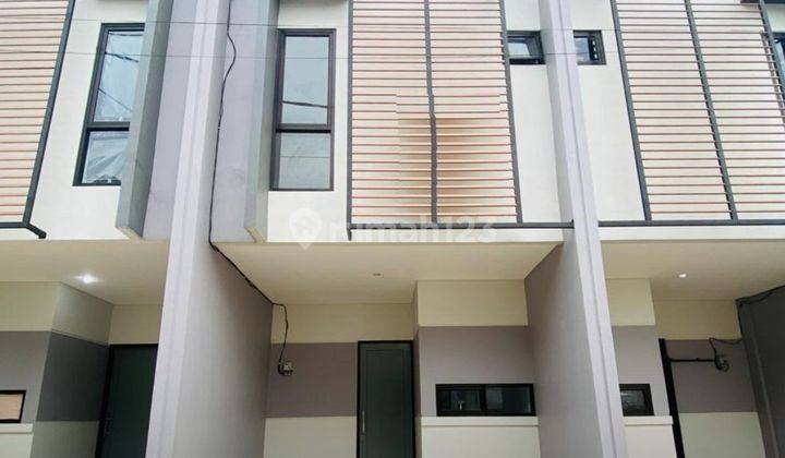 For Sale Brand New House Di Jagakarsa Dalam Townhouse & Unfurnish 1