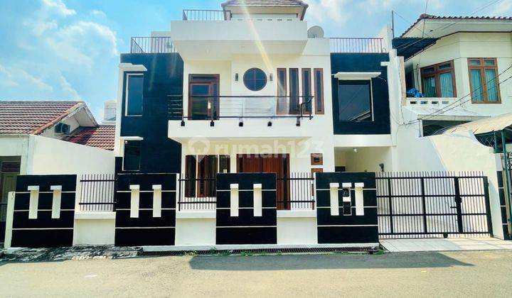 For Sale Rumah Di Duren Tiga - Baru Renovasi, Unfurnish & Rooftop 2