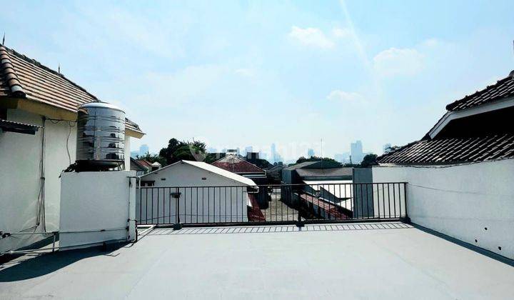 For Sale Rumah Di Duren Tiga - Baru Renovasi, Unfurnish & Rooftop 2