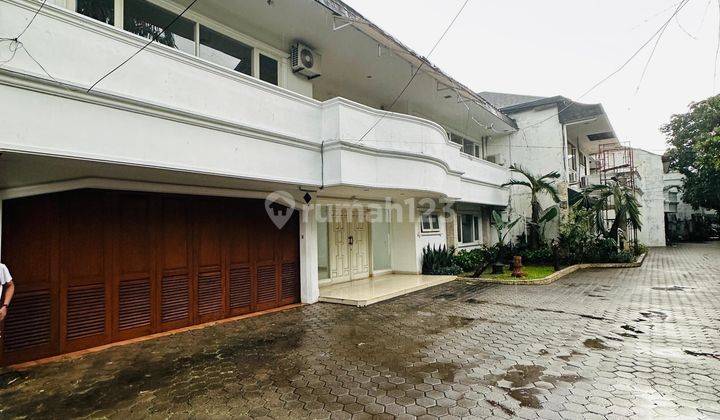 Di Sewakan Rumah Luas Di Pejaten - Unfurnished & Swimming Pool 2