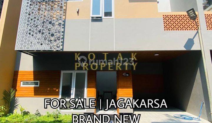 For Sale Rumah Jagakarsa Brand New 3 Lantai With Rooftop Jacuzzi 1